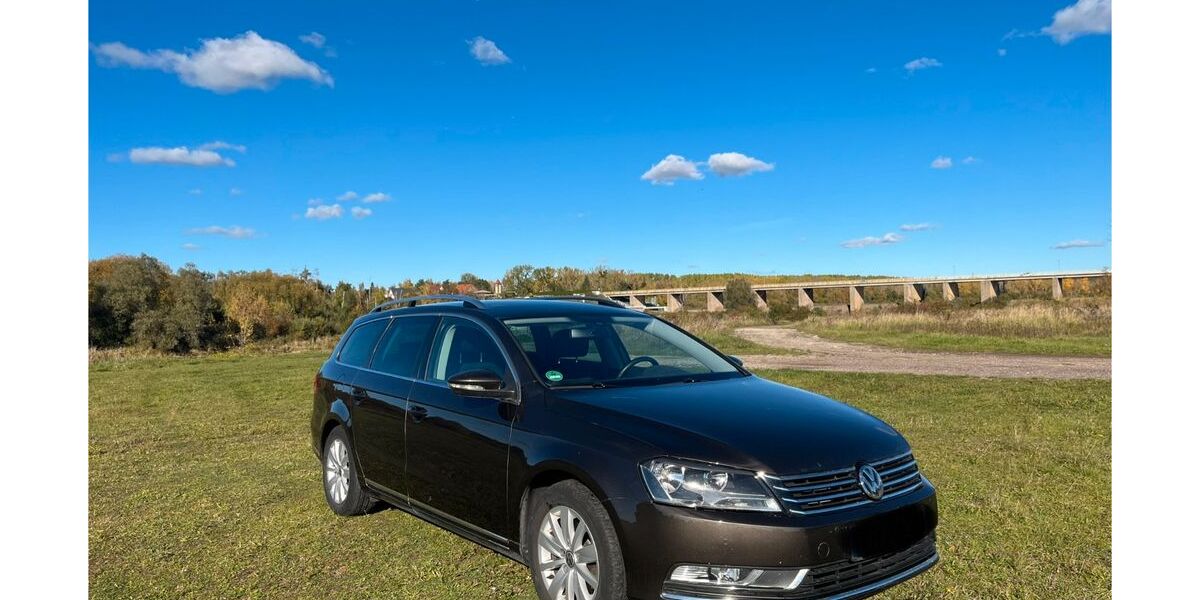 VW Passat Variant 95.384 km 9.999 &euro; Muldestausee 06774