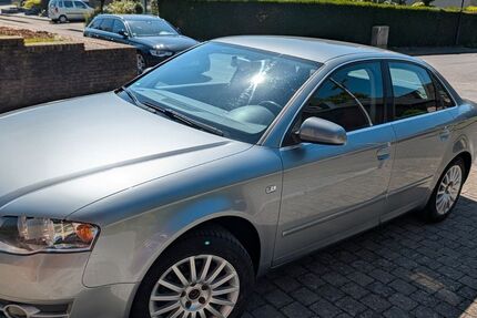 Audi A4 105.282 km 5.600 &euro; Selfkant 52538