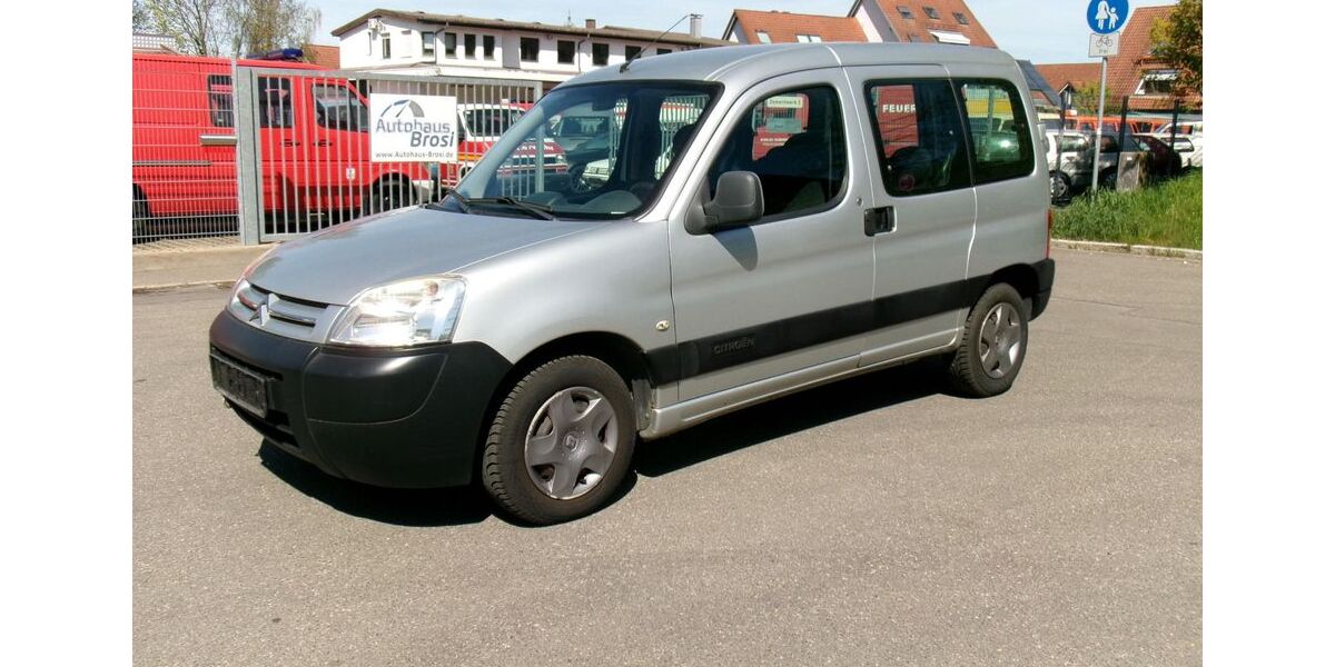 Citroen Berlingo 225.000 km 3.000 &euro; Nürtingen bei Stuttgart 72622