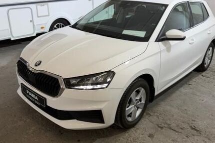 Skoda Fabia 41.700 km 17.990 &euro; Würzburg 97074