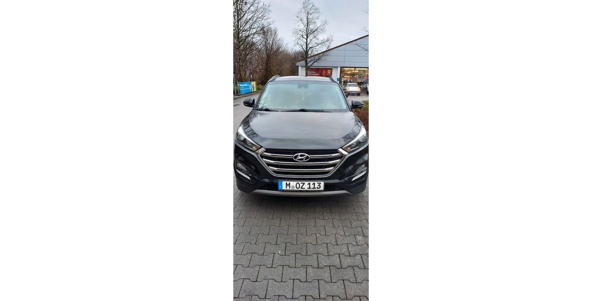 Hyundai TUCSON 119.036 km 16.700 &euro; Putzbrunn 85640