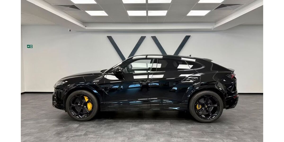 Lamborghini Urus 51.172 km 205.450 &euro; Bad Griesbach 94086