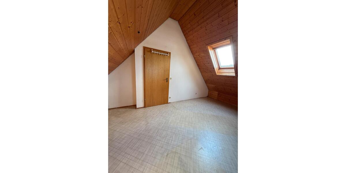 Maisonettenwohnung Gerlingen - 5 Zimmer, 105 m&sup2;, 1.650&euro; | Angebot:26288248