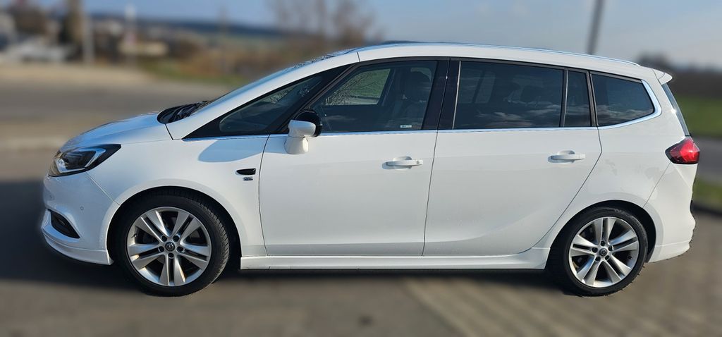 Opel Zafira Tourer 70.000 km 17.299 &euro; Meßkirch 88605
