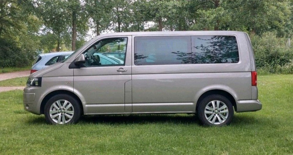 VW T5 Multivan 193.000 km 16.900 &euro; Bremen 28195