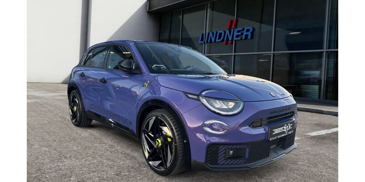 Abarth 600e 8.000 km 41.990 &euro; Illertissen 89257