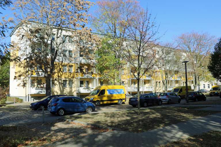 Etagenwohnung Dessau-Roßlau Roßlau - 1 Zimmer, 33 m&sup2;, 250&euro; | Angebot:26886218