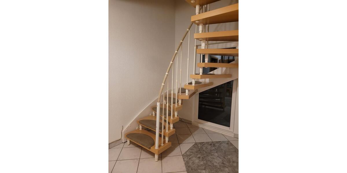 Einfamilienhaus mit Garage zu vermieten 5 zimmer