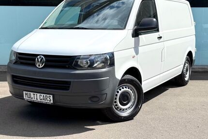 VW T5 Transporter 173.000 km 7.980 &euro; Löhne 32584