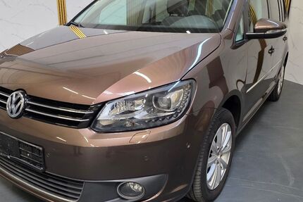 VW Touran 222.159 km 6.999 &euro; Raunheim am Main 65479