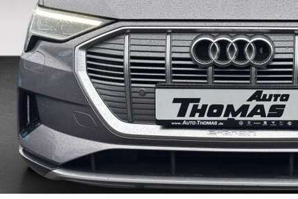 Audi e-tron 54.799 km 25.580 &euro; Hennef 53773