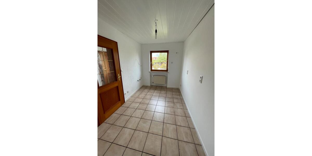 Doppelhaushälfte Dachau - 3 Zimmer, 95 m&sup2;, 1.670&euro; | Angebot:24835504