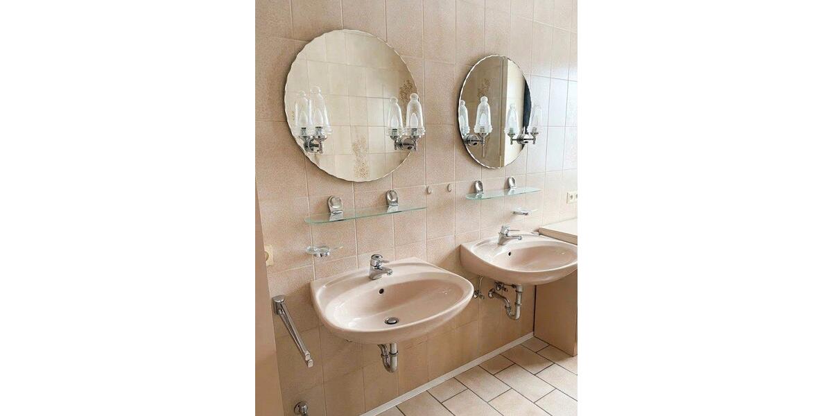 Mehrfamilienhaus, Wohnhaus Vilseck - 520.000&euro; | Angebot:26710016