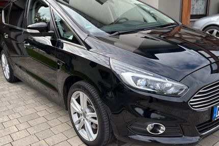 Ford S-Max 161.000 km 11.900 &euro; Assamstadt 97959