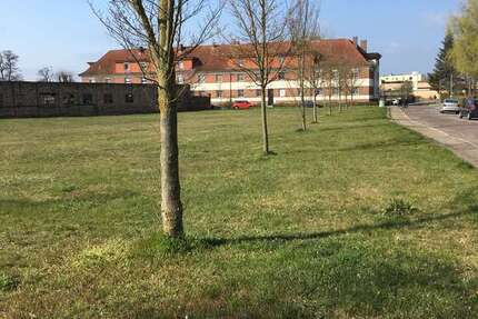 Grundstück zu verkaufen in Burg 800.000 € 4100 m² zimmer