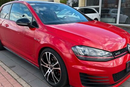 VW Golf 219.800 km 10.600 &euro; Minden 32423
