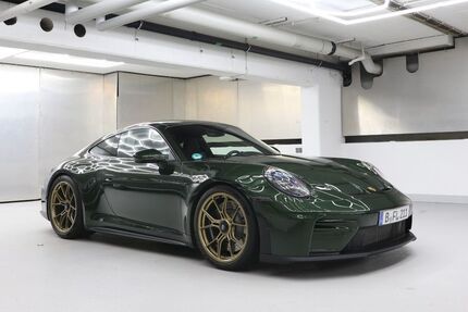 Porsche 992 1.990 km 229.900 &euro; Berlin 10625