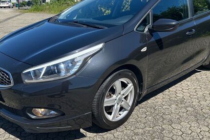 Kia ceed Sportswagon 128.000 km 6.600 &euro; Lollar, bei Gießen 35457