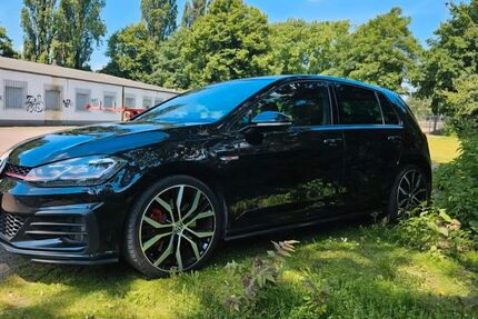 VW Golf 98.000 km 21.000 &euro; Koblenz 56330