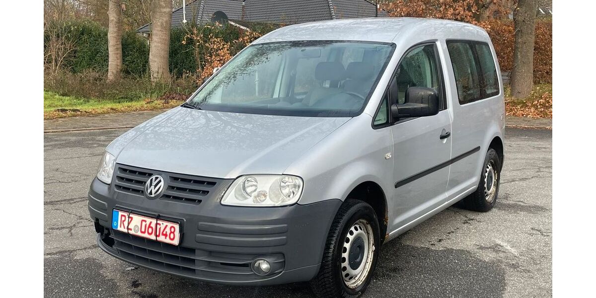 VW Caddy 271.000 km 1.500 &euro; Kastorf 23847
