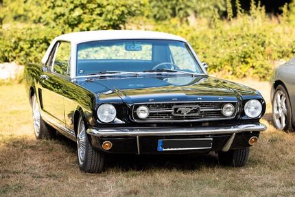 Ford Mustang 79.000 km 26.500 &euro; Erftstadt 50374