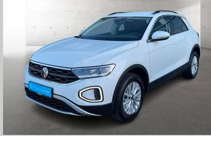 VW T-Roc 23.450 km 22.410 € Fürth 90762