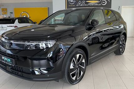 Opel Grandland (X) 8.400 km 28.990 &euro; Bielefeld 33602