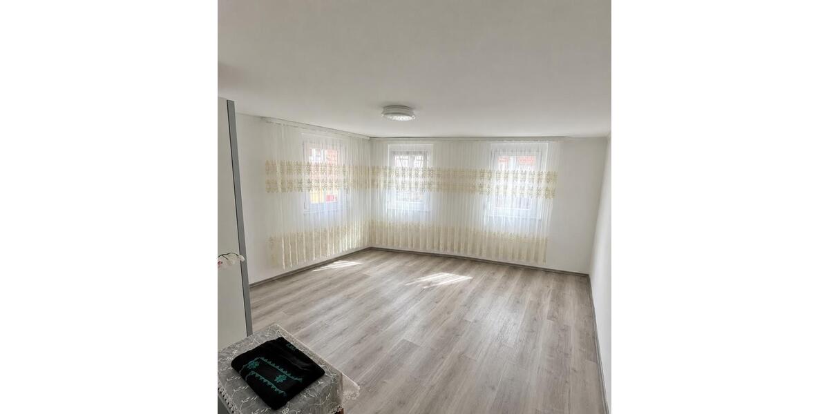 Doppelhaushälfte Rottenburg am Neckar - 5 Zimmer, 89 m&sup2;, 195.000&euro; | Angebot:26728799