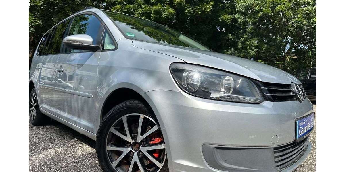VW Touran 210.000 km 5.990 &euro; Hamburg 21079