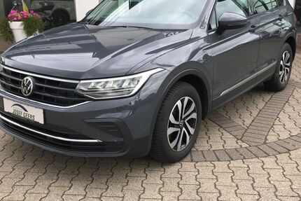 VW Tiguan 67.361 km 27.990 € Haren 49733