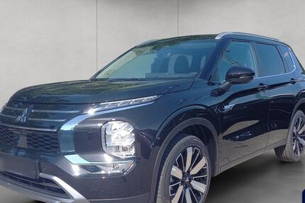Mitsubishi Plug-in Hybrid Outlander 18.000 km 40.950 &euro; Frankfurt 60386
