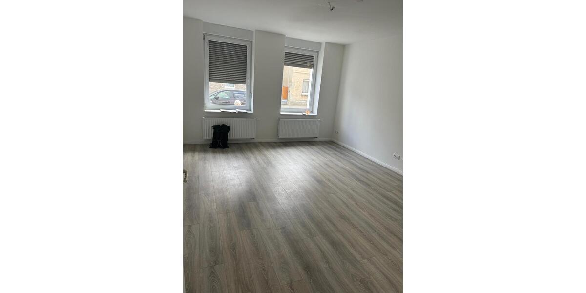 Etagenwohnung Luckenwalde - 4 Zimmer, 104 m&sup2;, 1.045&euro; | Angebot:25569352