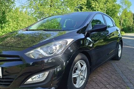 Hyundai i30 172.000 km 4.999 &euro; Warstein 59581