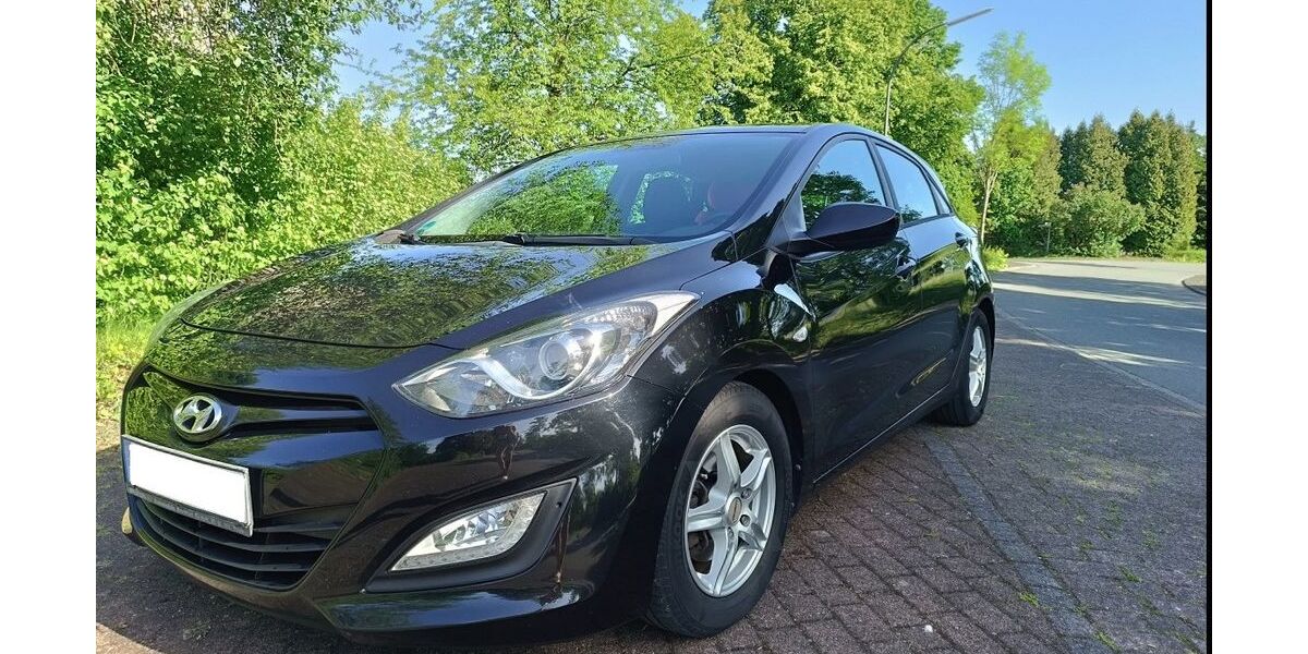 Hyundai i30 172.000 km 4.999 &euro; Warstein 59581