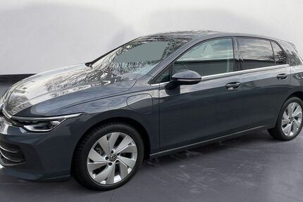 VW Golf 2.156 km 49.888 &euro; Lörrach 79540