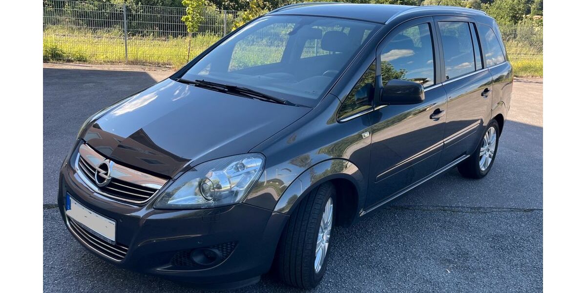 Opel Zafira 206.000 km 5.500 &euro; Roding 93426