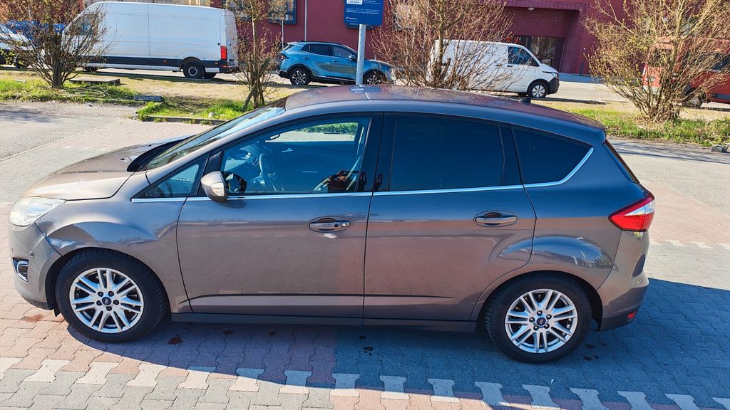 Ford C-Max 314.000 km 2.250 &euro; Germendorf 16515