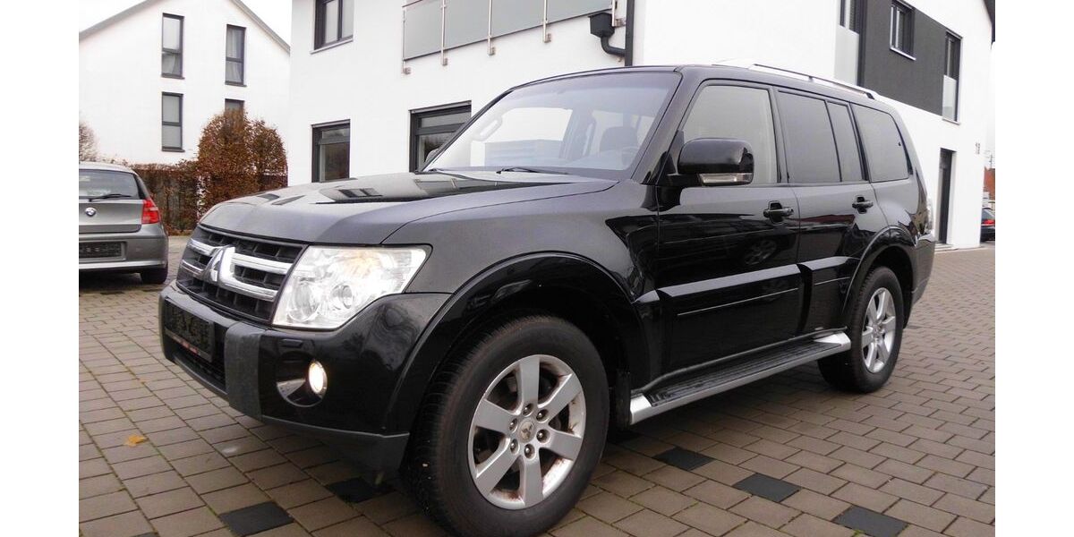 Mitsubishi Pajero 213.000 km 9.990 &euro; Kirchheim unter Teck 73230