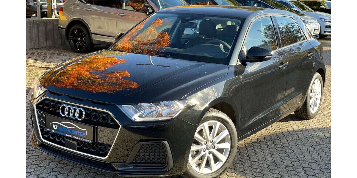 Audi A1 9.600 km 21.999 € March 79232