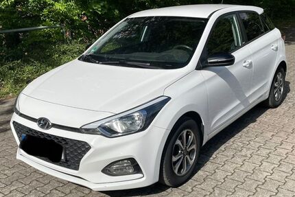 Hyundai i20 78.520 km 9.900 &euro; Kaiserslautern 67661