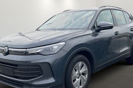 VW Tiguan 9.537 km 33.880 € Germersheim 76726