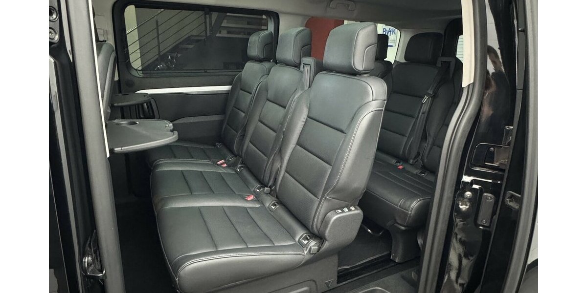 Peugeot Traveller BlueHDI 180 Allure L3 8 Sitze Massage 124.300 km 28.290 &euro; Lich 35423