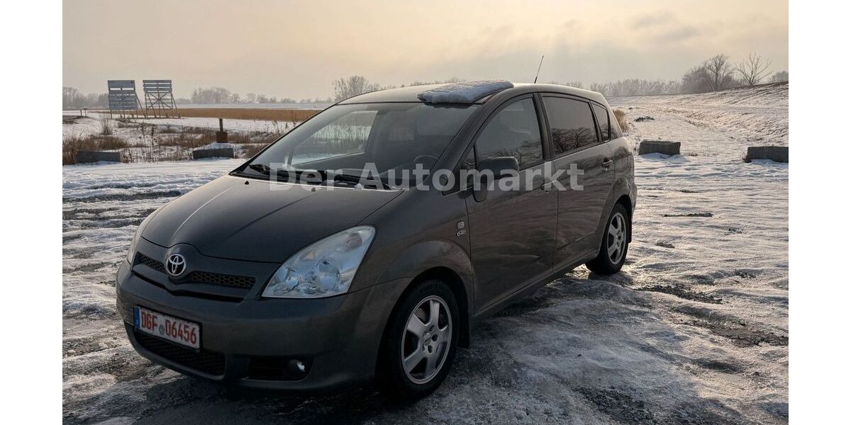 Toyota Corolla Verso 240.000 km 2.500 &euro; Deggendorf 94469