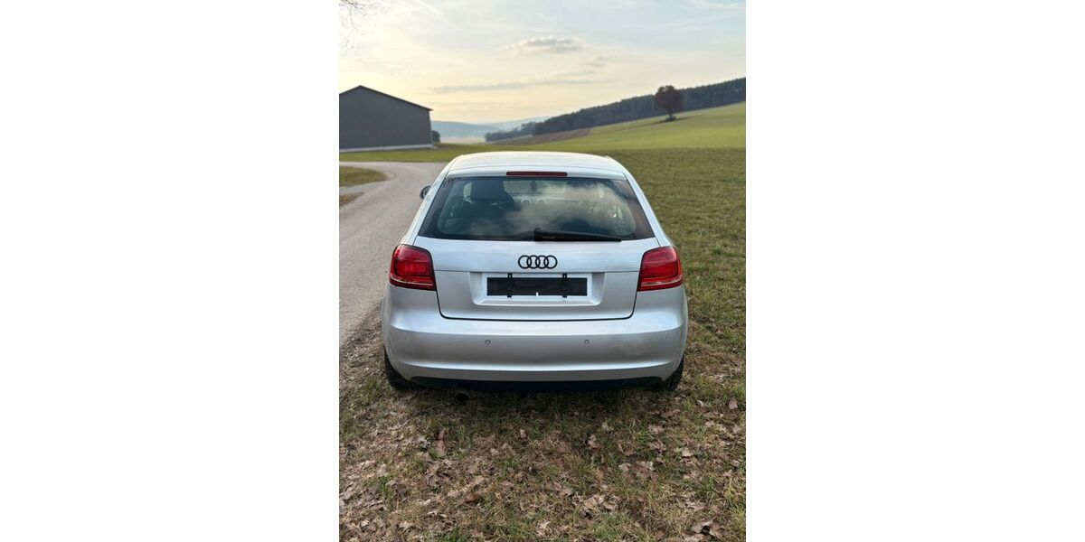 Audi A3 234.000 km 2.490 &euro; Neunburg vorm wald 92431