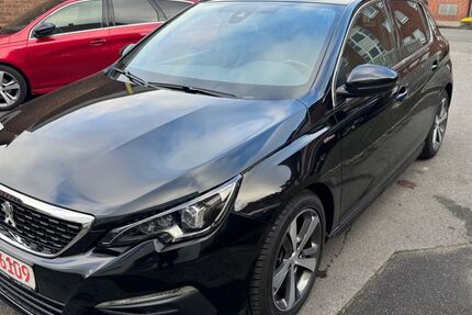 Peugeot 308 91.000 km 13.490 &euro; Neuss 41462