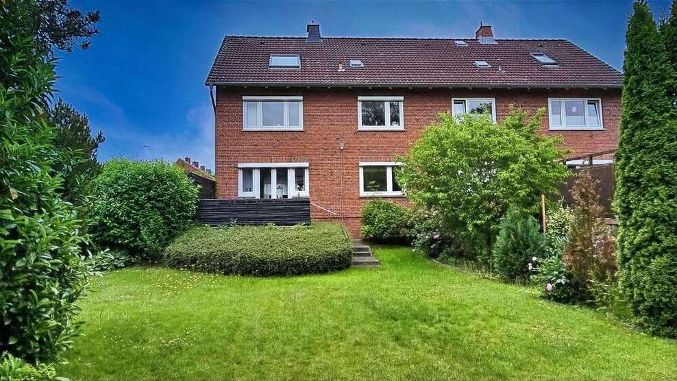 Haus zum Kaufen in Cuxhaven 219.000 € 150 m²