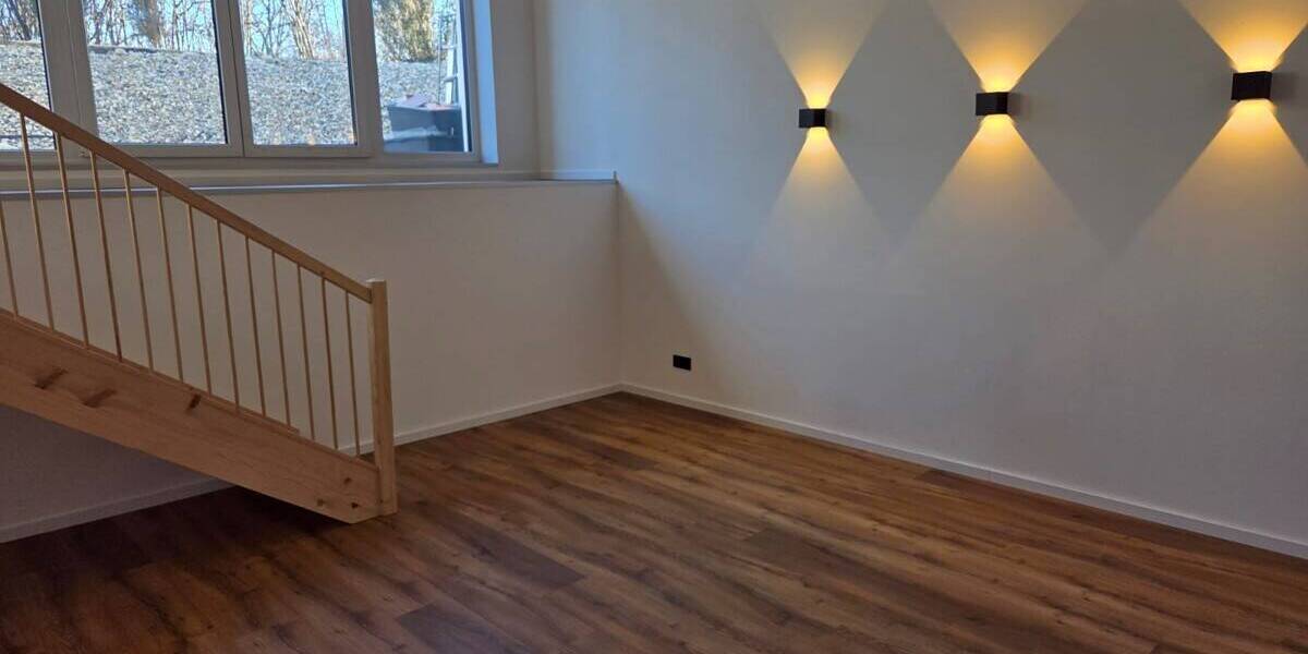 Einfamilienhaus Burghausen - 8 Zimmer, 298 m&sup2;, 1.180.000&euro; | Angebot:26730817