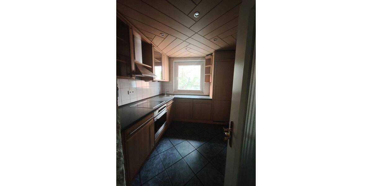 Etagenwohnung Frankfurt am Main Praunheim - 3 Zimmer, 88 m&sup2;, 1.200&euro; | Angebot:26866272