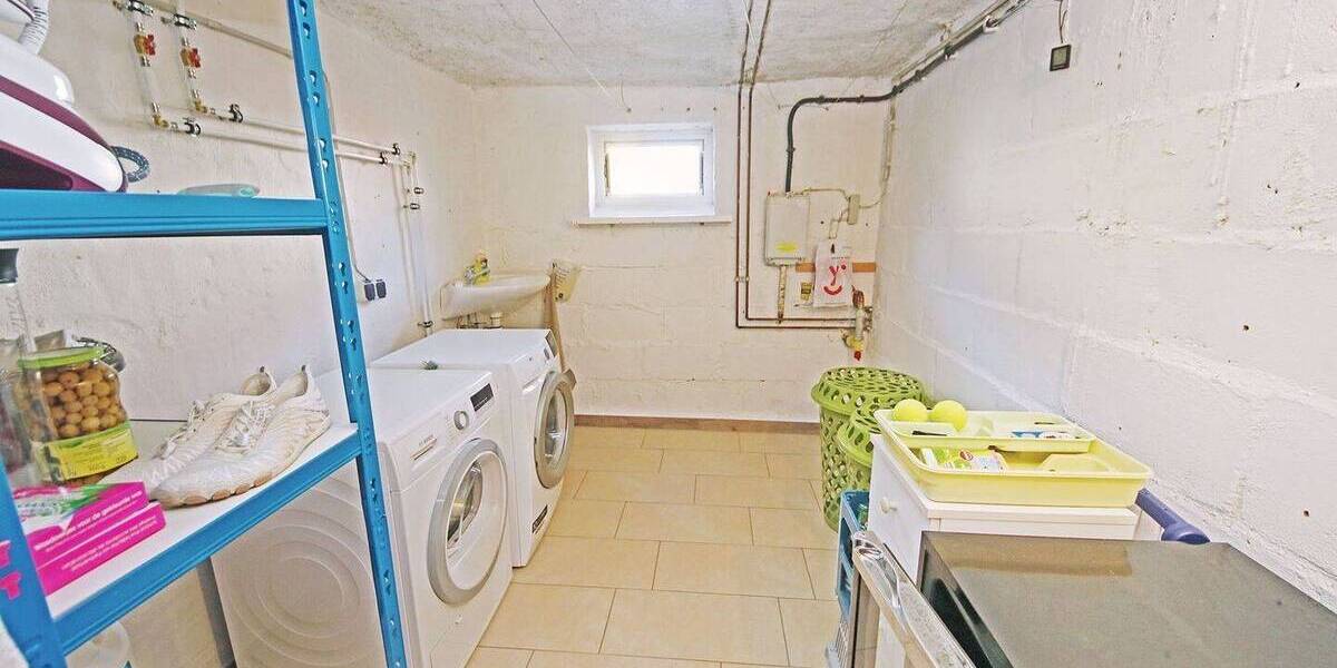 Etagenwohnung Dessau-Roßlau Roßlau - 3 Zimmer, 67 m&sup2;, 92.000&euro; | Angebot:25780809