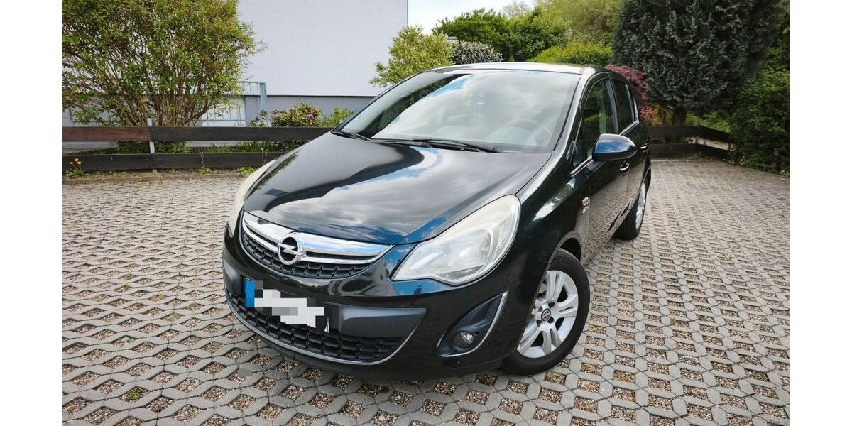 Opel Corsa 215.000 km 2.999 &euro; Hildesheim 31141